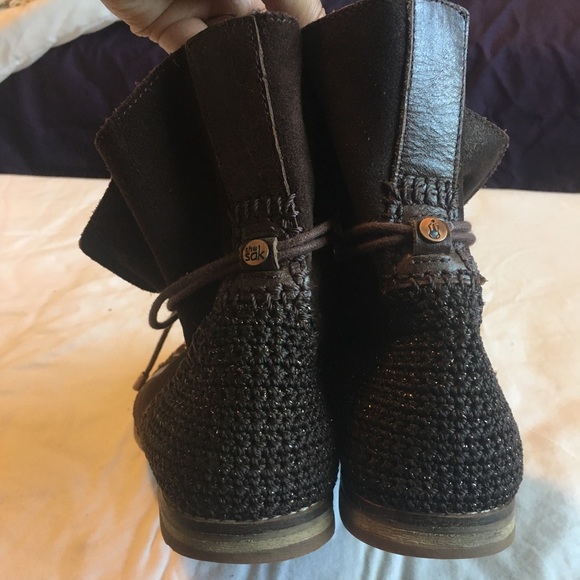 The SAK leather stud combat boots brown 6.5 copper - Picture 3 of 9